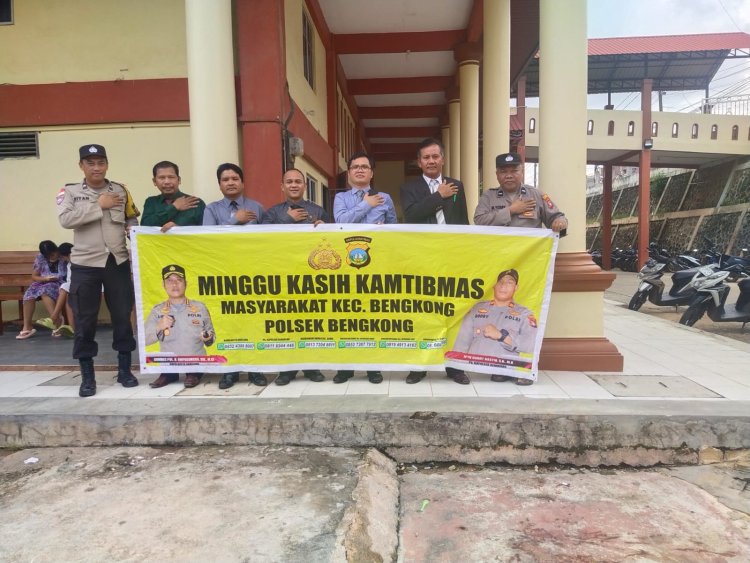 Minggu Kasih Kamtibmas, Polsek Bengkong Tingkatkan Sinergi dengan Jemaat untuk Pilkada Damai di Gereja GKPI
