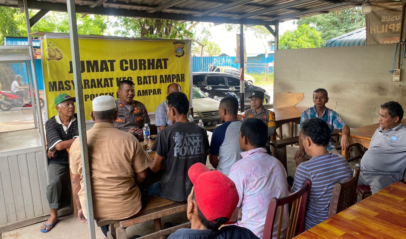 Polsek Batu Ampar Gelar Jumat Curhat, Serap Aspirasi Warga
