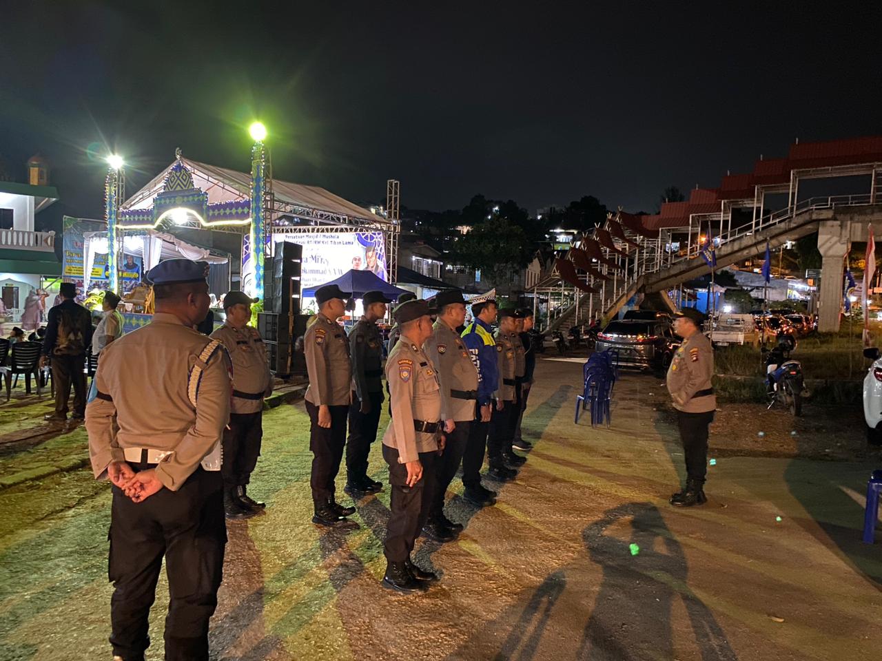 Polresta Barelang dan Polsek Sekupang Amankan Tabligh Akbar Peringatan Isra Mi'raj Nabi Muhammad SAW 1446 H di Lapangan Victoria Tiban Lama