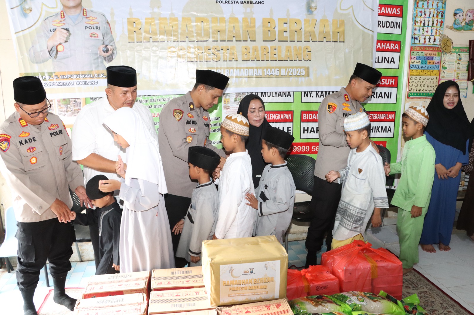Ramadhan Penuh Berkah: Polresta Barelang Gelar Bakti Sosial di Panti Asuhan Nur Riskullah Kecamatan Batu Ampar