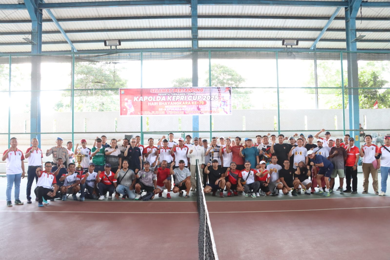 Turnamen Tennis Lapangan “Kapolda Kepri Cup” Meriahkan Hari Ulang Tahun Bhayangkara ke-79 Tahun 2025